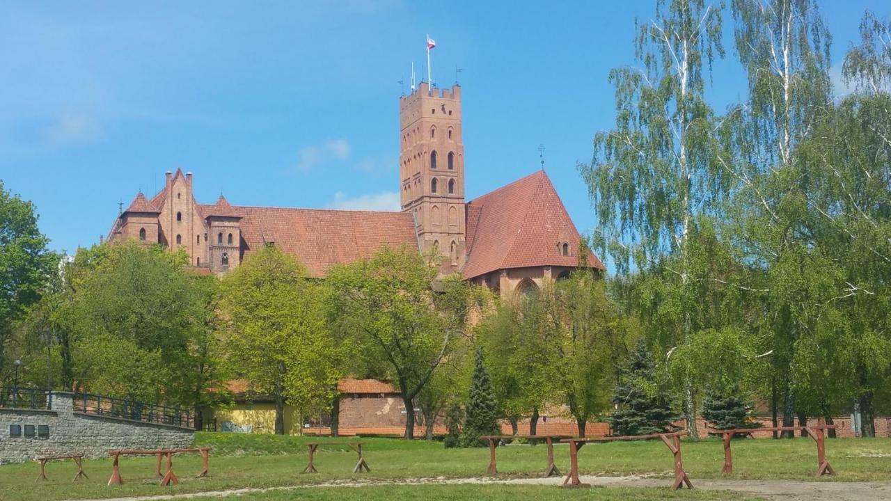 Noclegi Stare Miasto Malbork Exterior photo